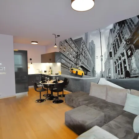 Panorama Oasis - Free Parking On Site - Air Con - Biz Wifi - Netflix Братислава